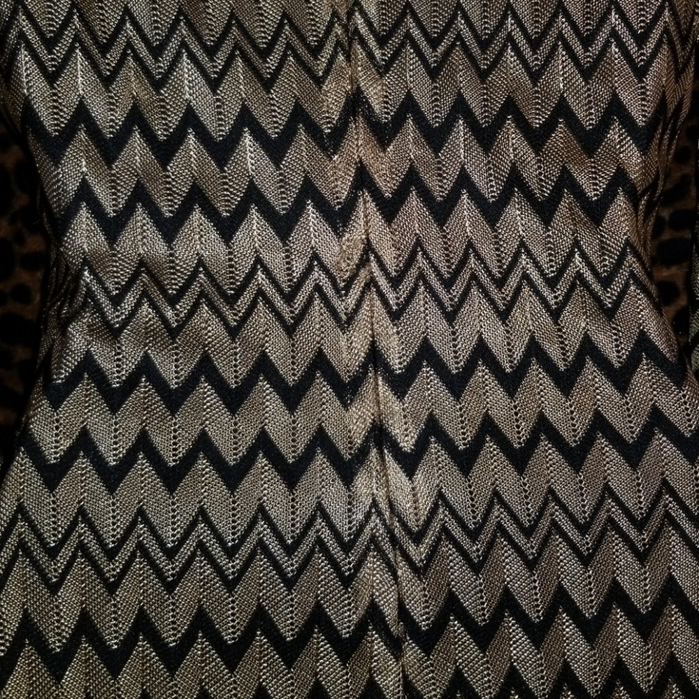 💚Gold and Black dress - Picture 7 of 8